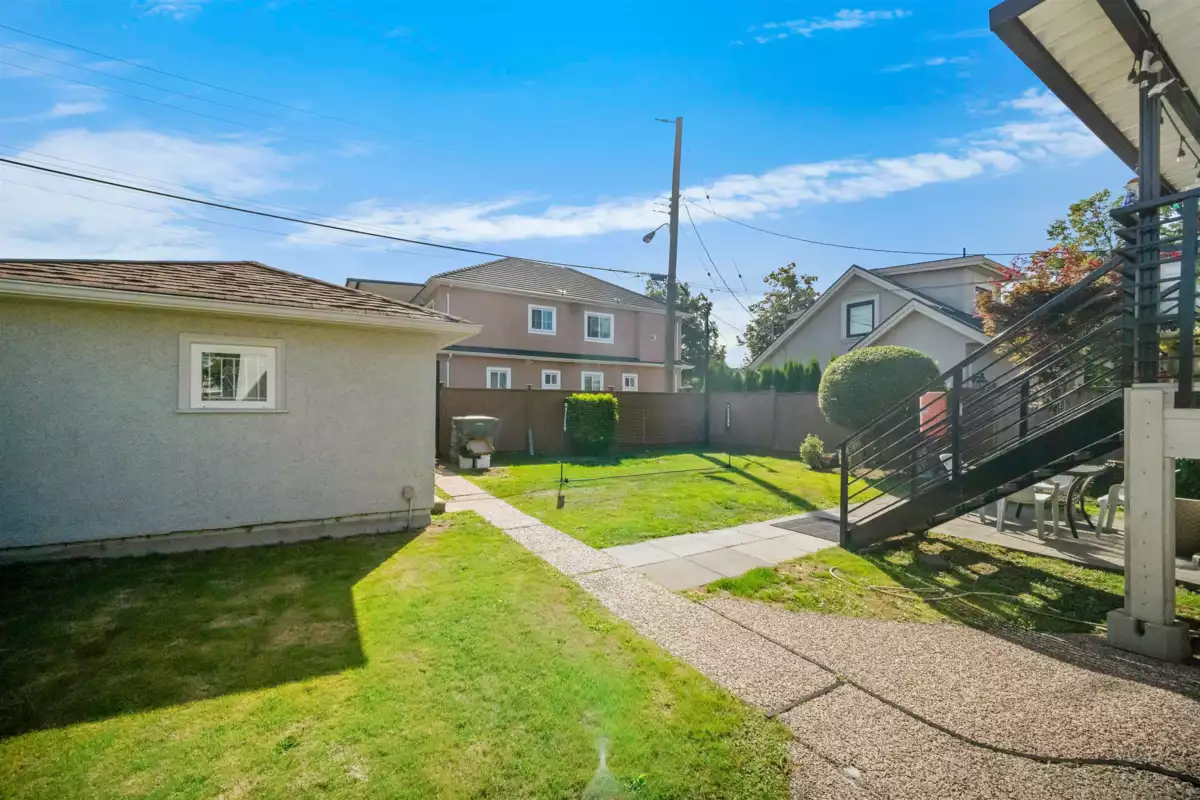 Laundry Room Photo of 6978 Mckinnon Street, Vancouver, BC