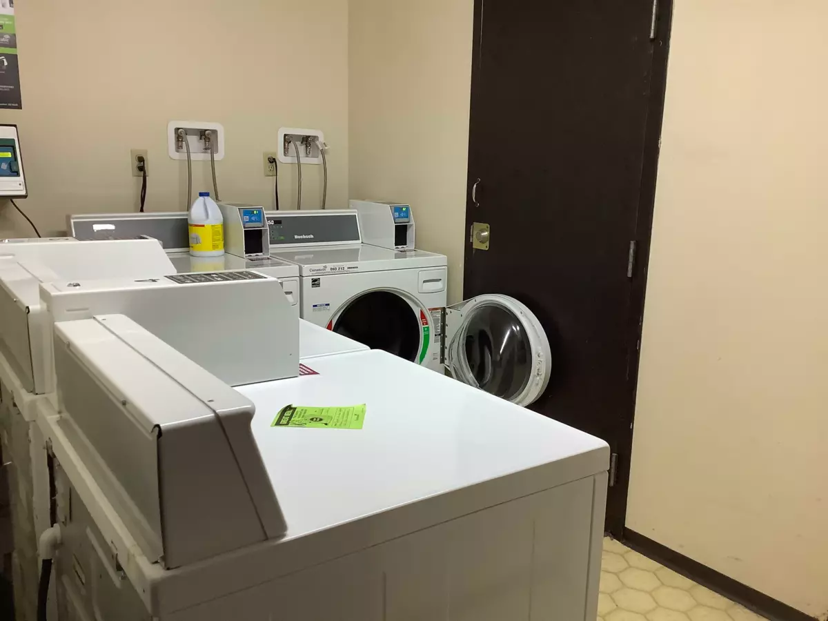 Bedroom 2 Photo of 301 16 Lakewood Drive, Vancouver, BC