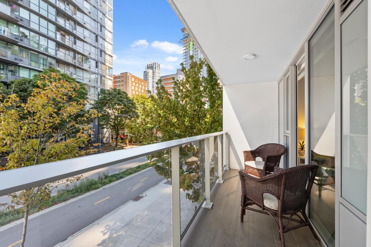 Guest Bathroom Photo of 201 499 Pacific Street, Vancouver, BC