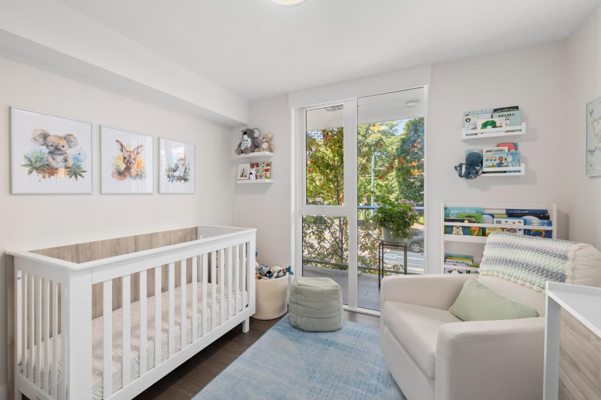 Laundry Room Photo of 201 499 Pacific Street, Vancouver, BC