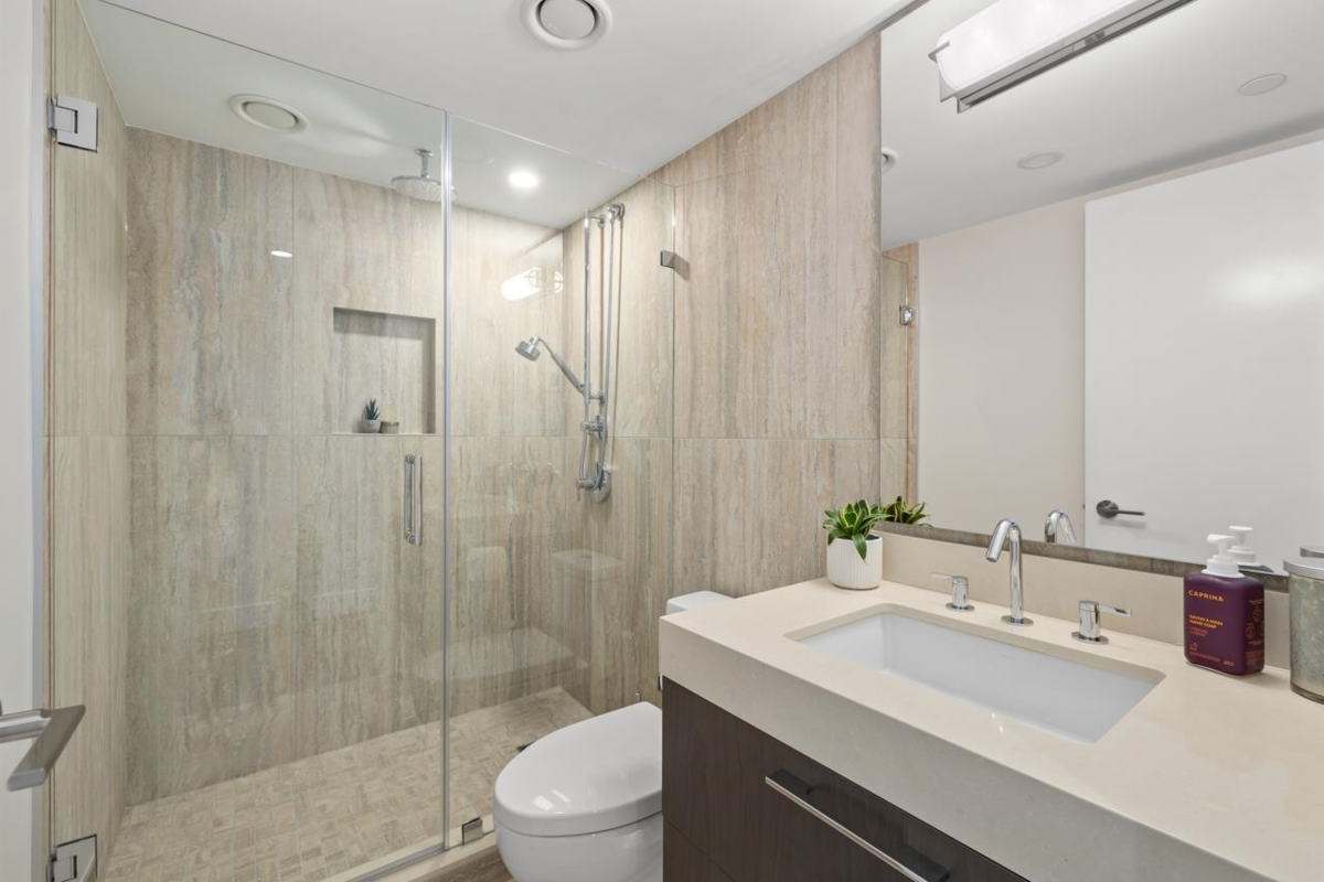 Mudroom Photo of 201 499 Pacific Street, Vancouver, BC