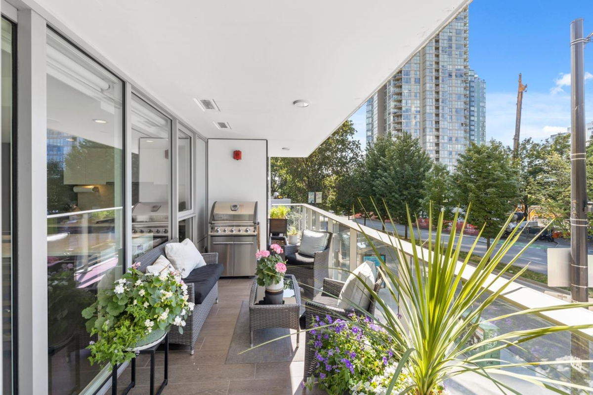 Staircase Photo of 201 499 Pacific Street, Vancouver, BC