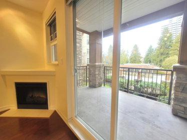 215 10237 133 Street, Surrey, BC, Surrey — Apartment/Condo for sale