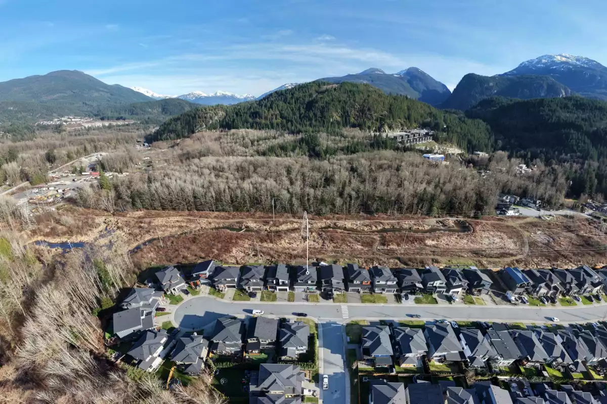 Backyard Photo of 39404 Cardinal Drive, Squamish, BC