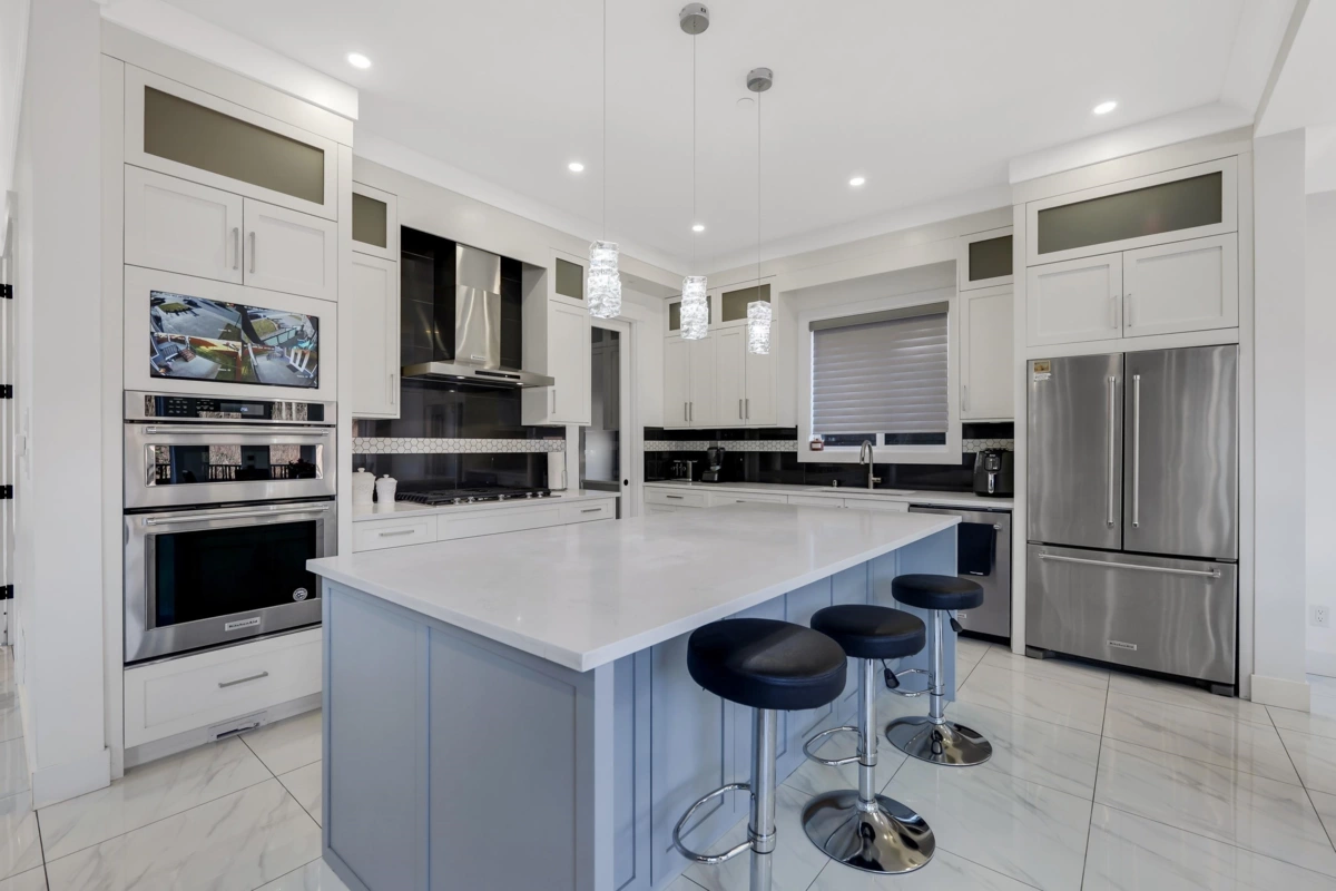 Primary Bedroom Photo of 39404 Cardinal Drive, Squamish, BC