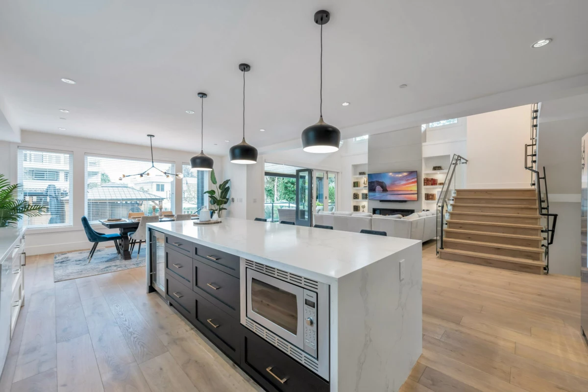 Breakfast Nook Photo of 1038 Stevens Street, White Rock, BC