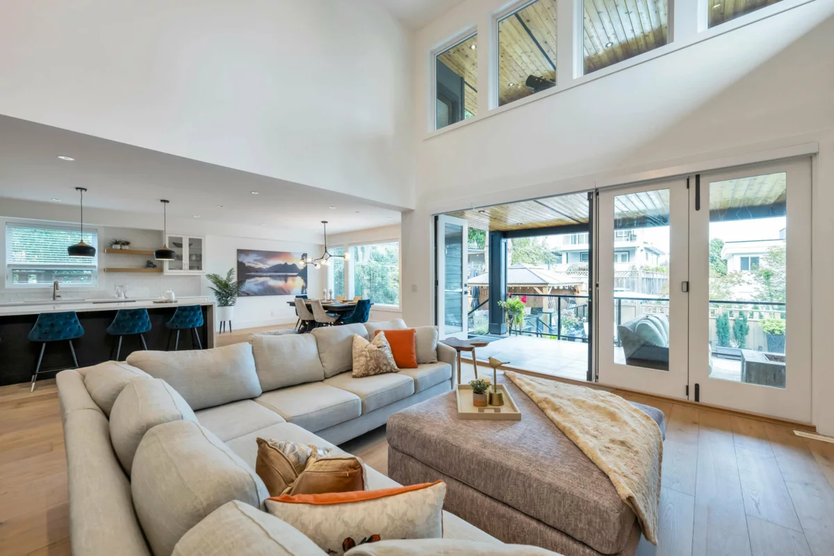 Family Room Photo of 1038 Stevens Street, White Rock, BC