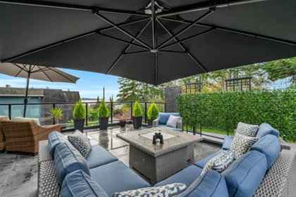 Outdoor Deck Photo of 1038 Stevens Street, White Rock, BC