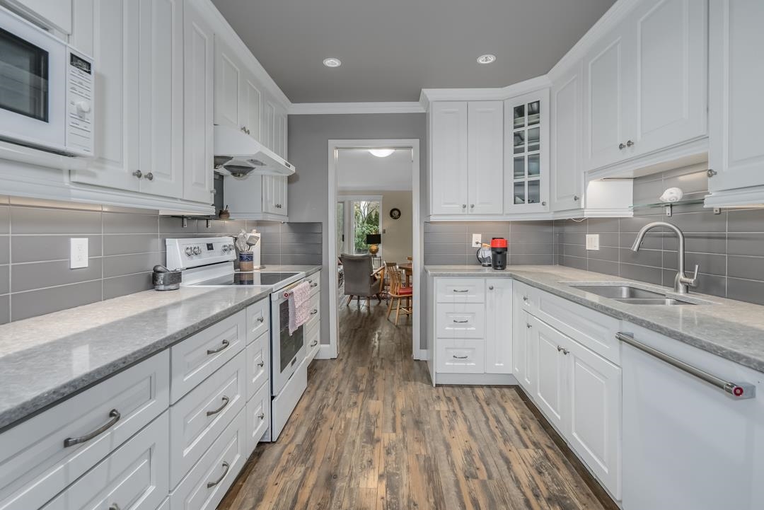 Powder Room Photo of 31 12331 Phoenix Drive, Richmond, BC