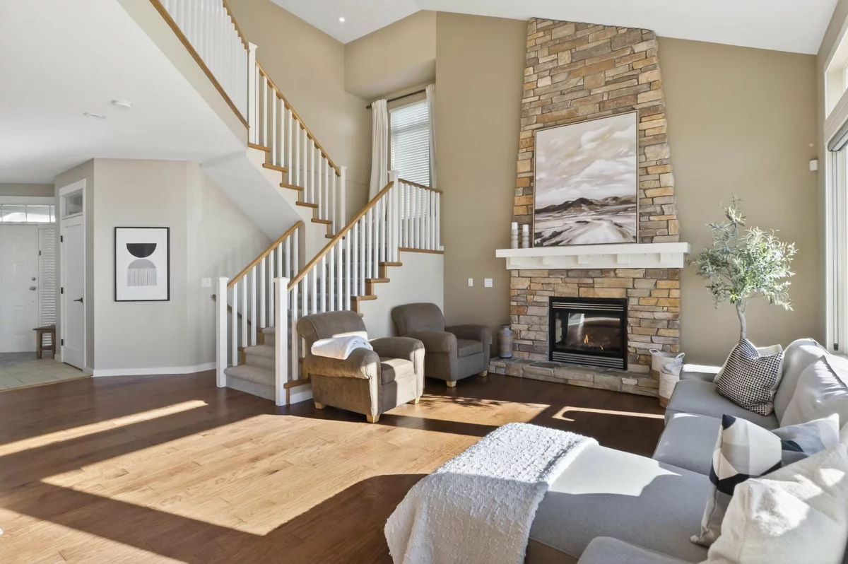 Kitchen Island Photo of 4 Hickory Drive, Port Moody, BC