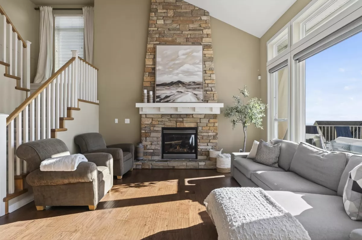 Kitchen Photo of 4 Hickory Drive, Port Moody, BC