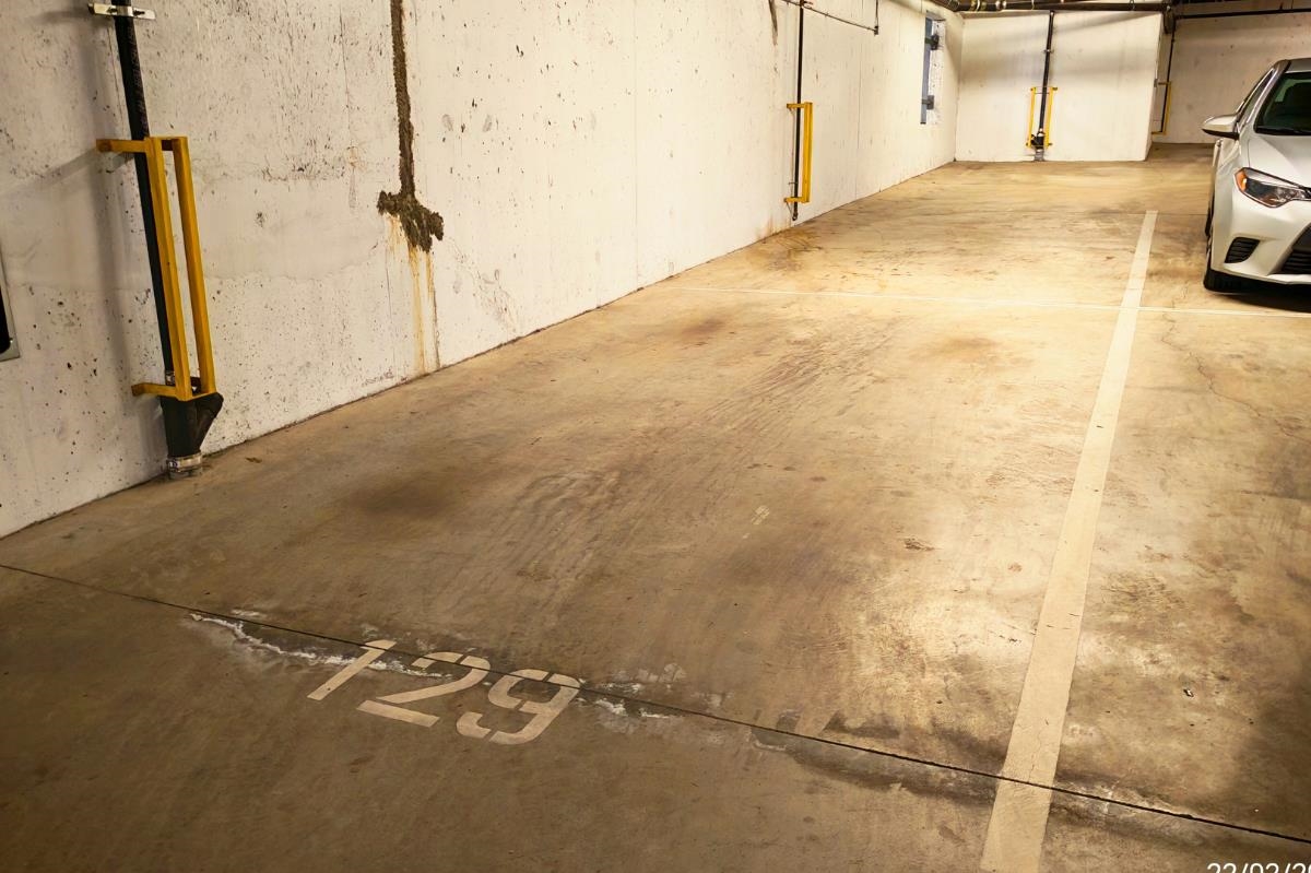 Front Yard Photo of 319 7511 120 Street, Delta, BC