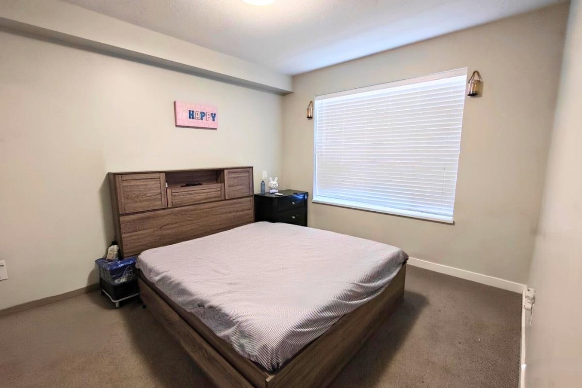 Powder Room Photo of 319 7511 120 Street, Delta, BC