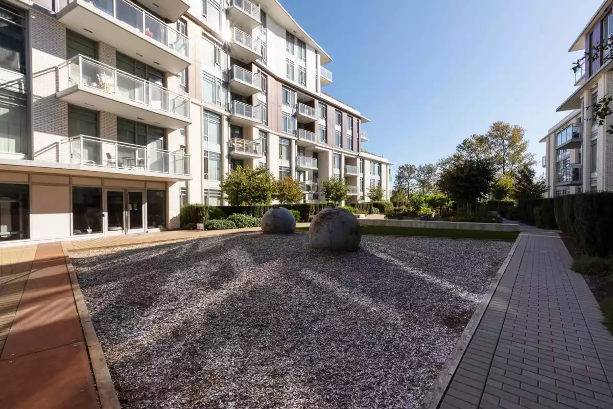 Backyard Photo of 508 3198 Riverwalk Avenue, Vancouver, BC