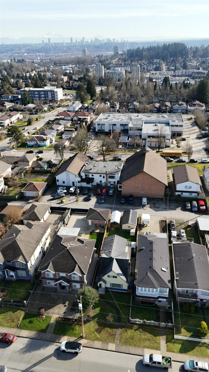Outdoor Kitchen Photo of 8264 14th Avenue, Burnaby, BC