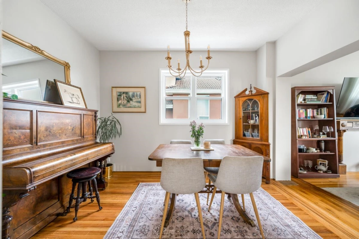 Kitchen Photo of 1311 Nanaimo Street, New Westminster, BC