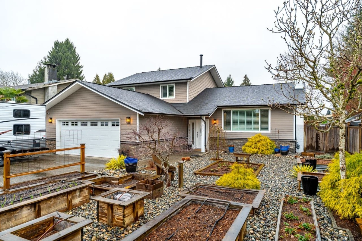 Garden / Landscaping Photo of 18883 120 Avenue, Pitt Meadows, BC