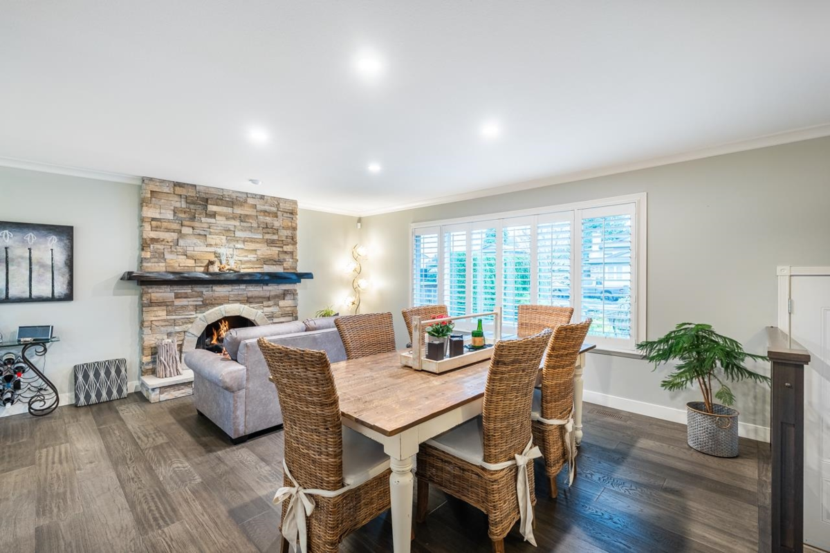 Kitchen Island Photo of 18883 120 Avenue, Pitt Meadows, BC