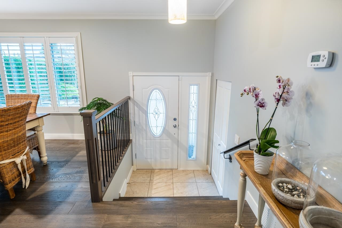 Living Room Photo of 18883 120 Avenue, Pitt Meadows, BC