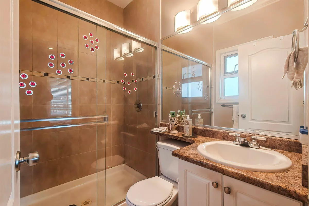 Hallway Photo of 7987 13th Avenue, Burnaby, BC