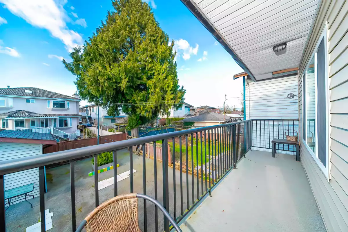 Mudroom Photo of 7987 13th Avenue, Burnaby, BC