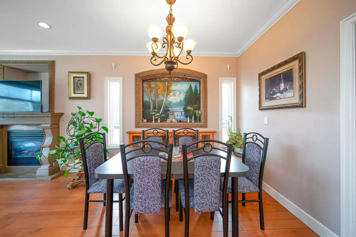 Primary Bathroom Photo of 7987 13th Avenue, Burnaby, BC