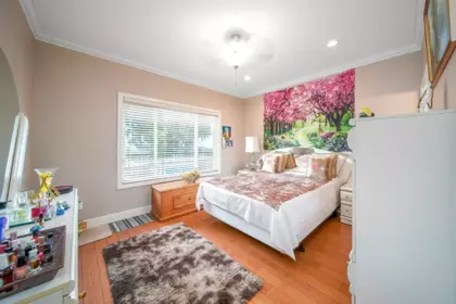 Entry Foyer Photo of 7987 13th Avenue, Burnaby, BC