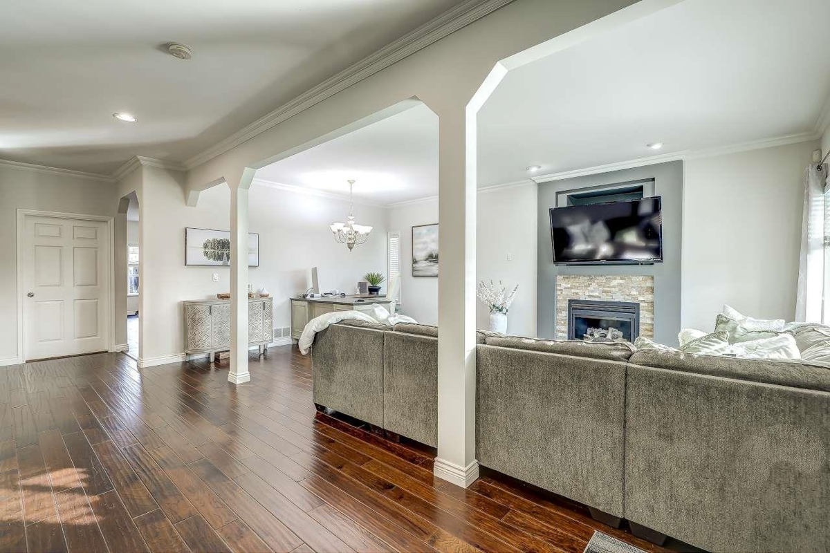 Dining Area Photo of 6842 184th Street, Surrey, BC