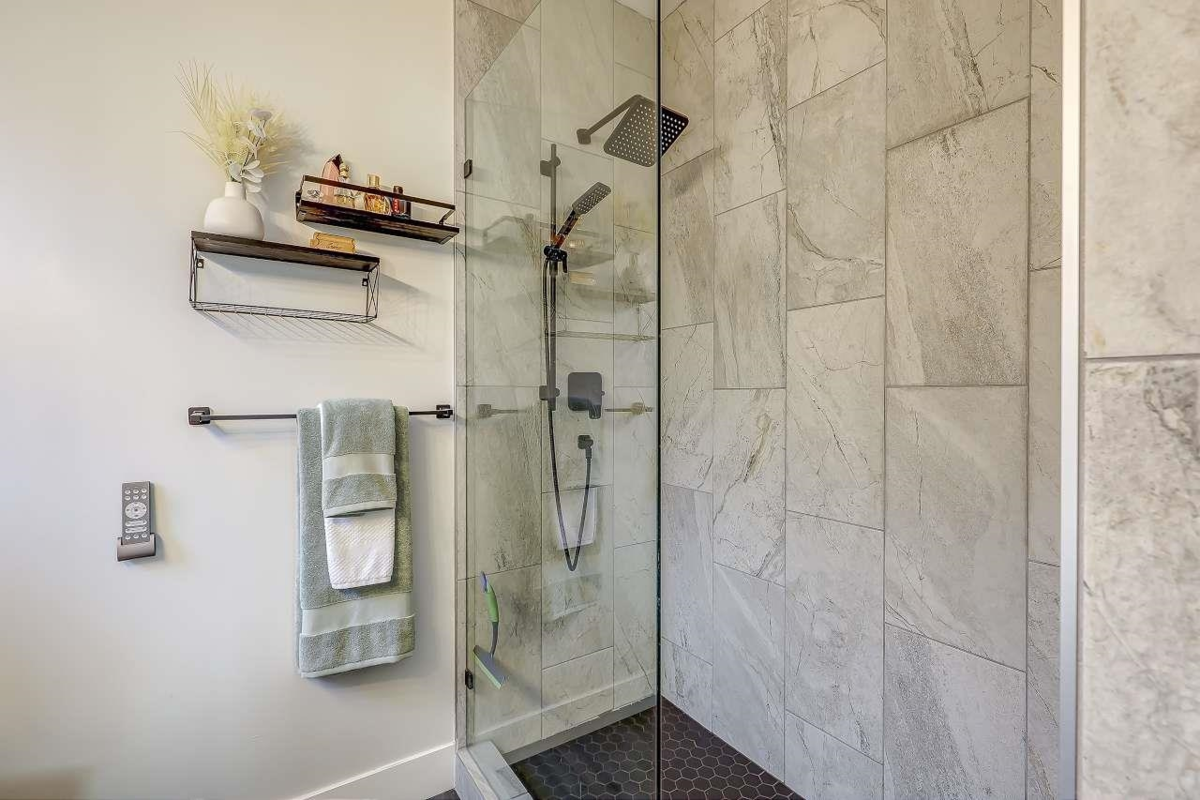 Front Yard Photo of 6842 184th Street, Surrey, BC