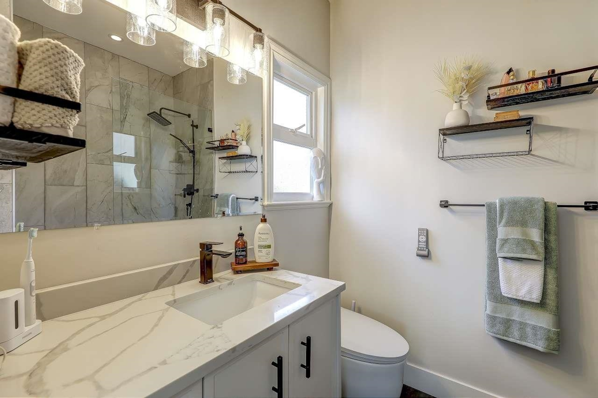 Garden / Landscaping Photo of 6842 184th Street, Surrey, BC