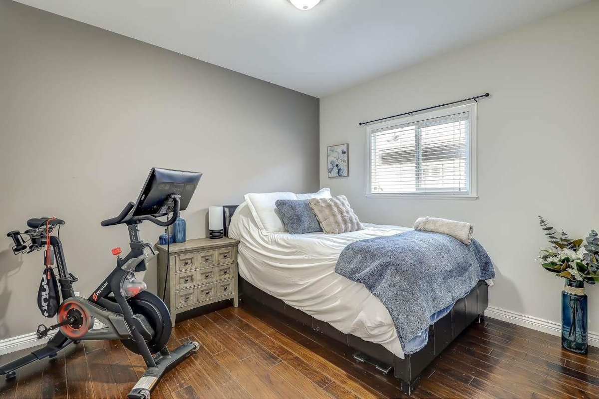 Hallway Photo of 6842 184th Street, Surrey, BC