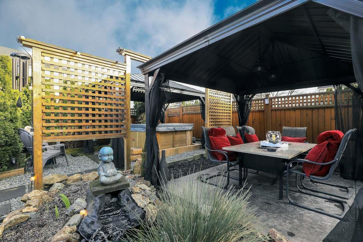 Neighborhood Park Photo Near 6842 184th Street, Surrey, BC