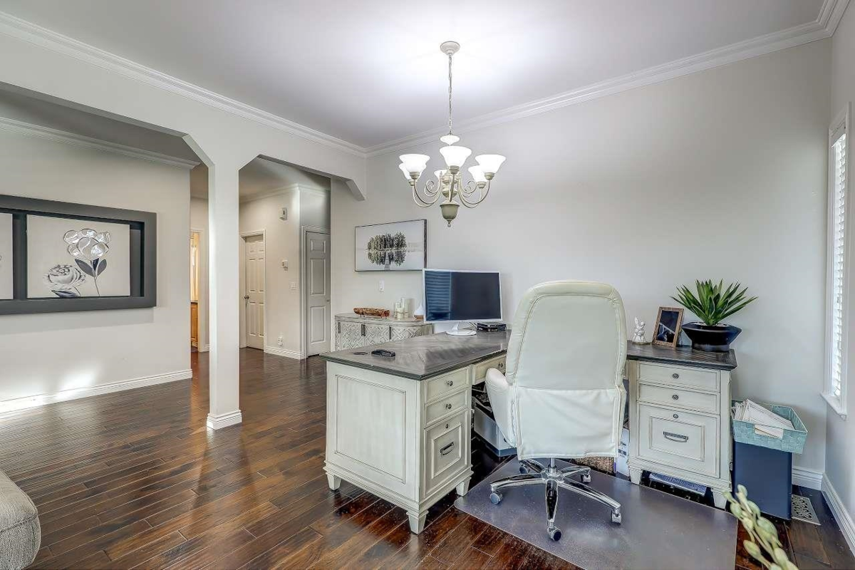 Primary Bathroom Photo of 6842 184th Street, Surrey, BC