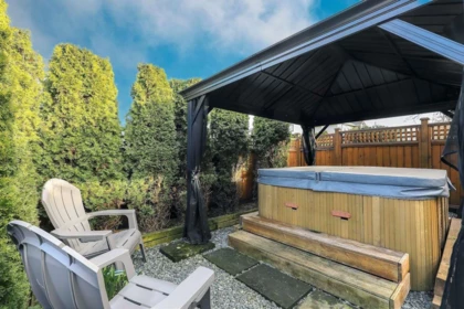 Community Amenities Photo (Clubhouse) of 6842 184th Street, Surrey, BC