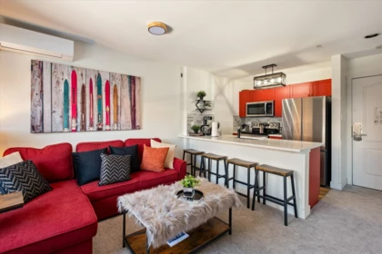425 4314 Main Street, Whistler, BC, Whistler — Apartment/Condo for sale