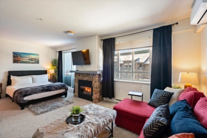 Primary Bedroom Photo of 425 4314 Main Street, Whistler, BC