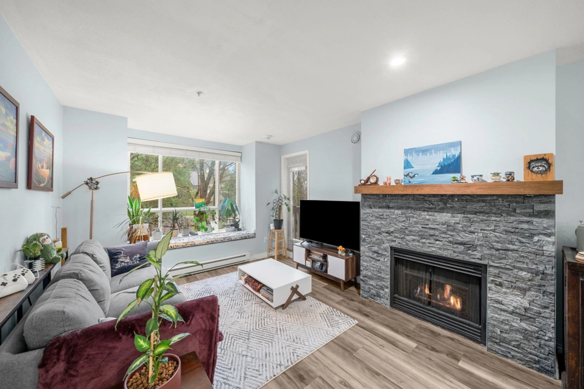 Family Room Photo of 316 6833 Village Green, Burnaby, BC