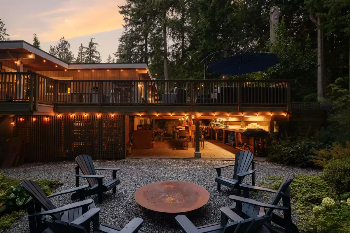 Backyard Photo of 4445 Stone Court, West Vancouver, BC