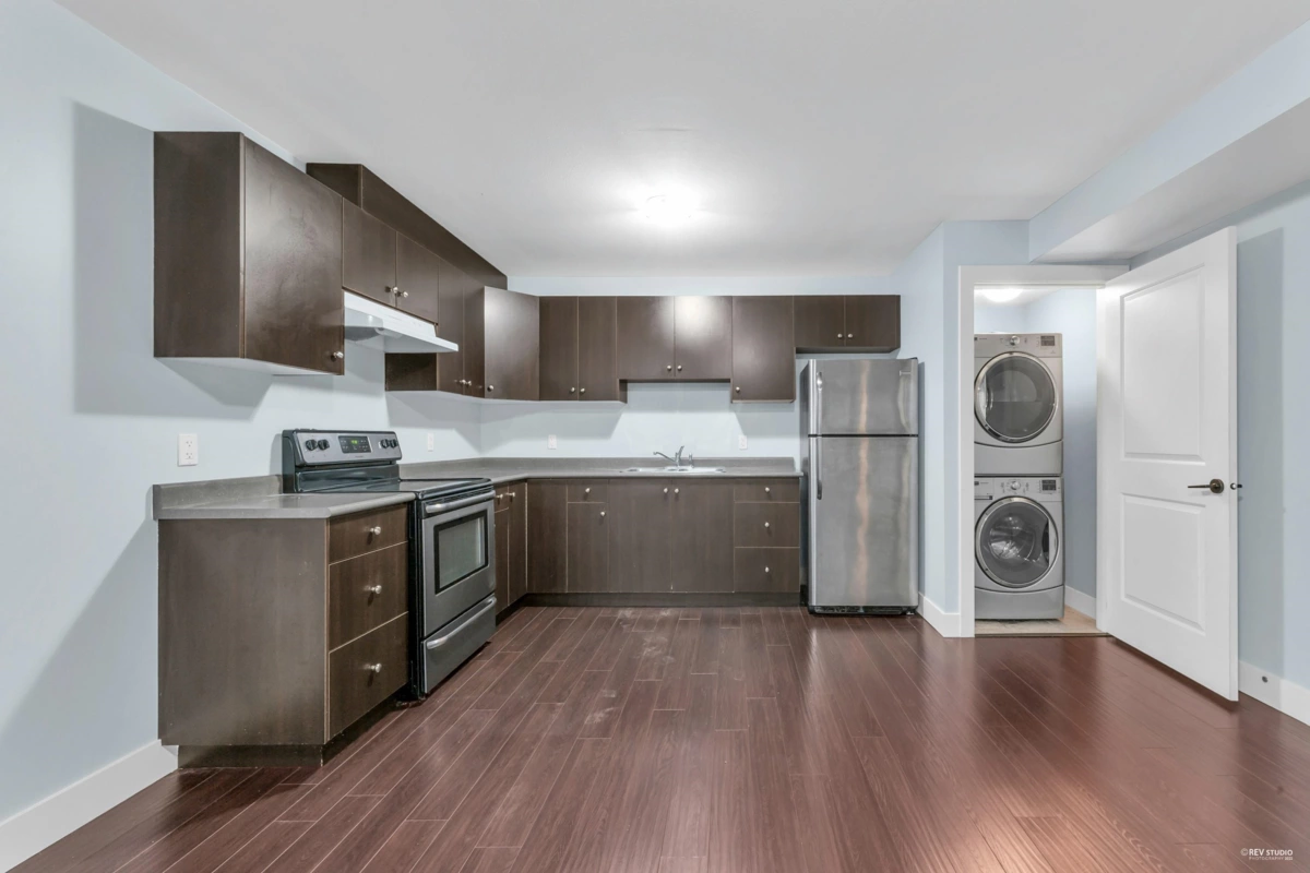 Hot Tub / Spa Photo of 21019 80b Avenue, Langley, BC