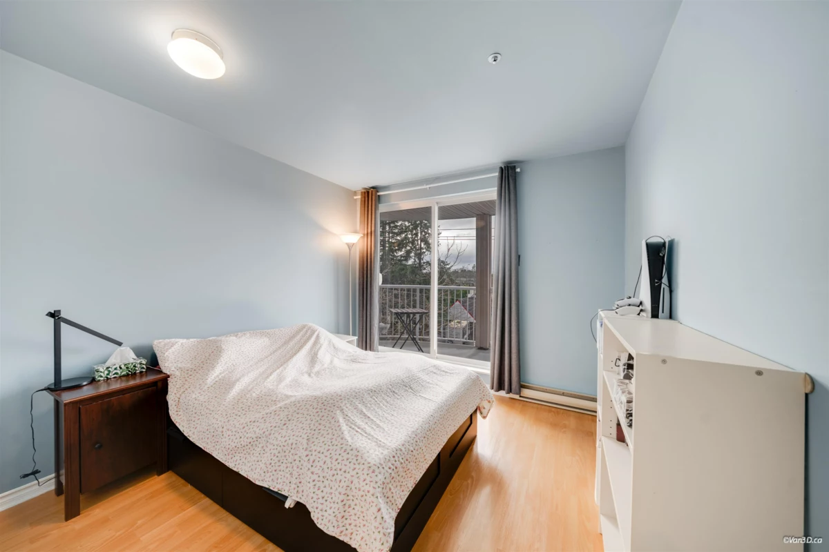 Basement Recreation Room Photo of 301 7700 Gilbert Road, Richmond, BC