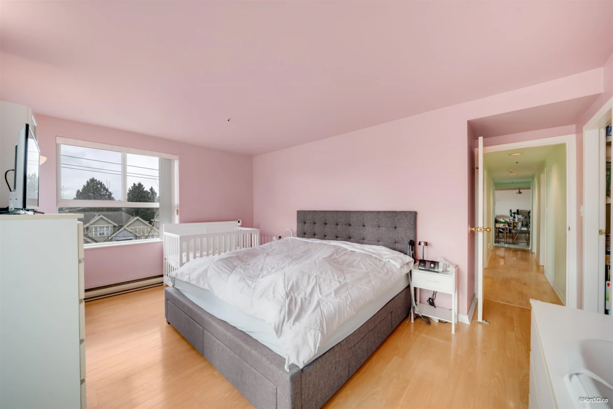 Guest Bathroom Photo of 301 7700 Gilbert Road, Richmond, BC