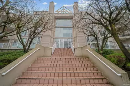 Front exterior of 301 7700 Gilbert Road, Richmond, BC