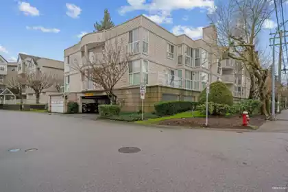 301 7700 Gilbert Road, Richmond, BC
