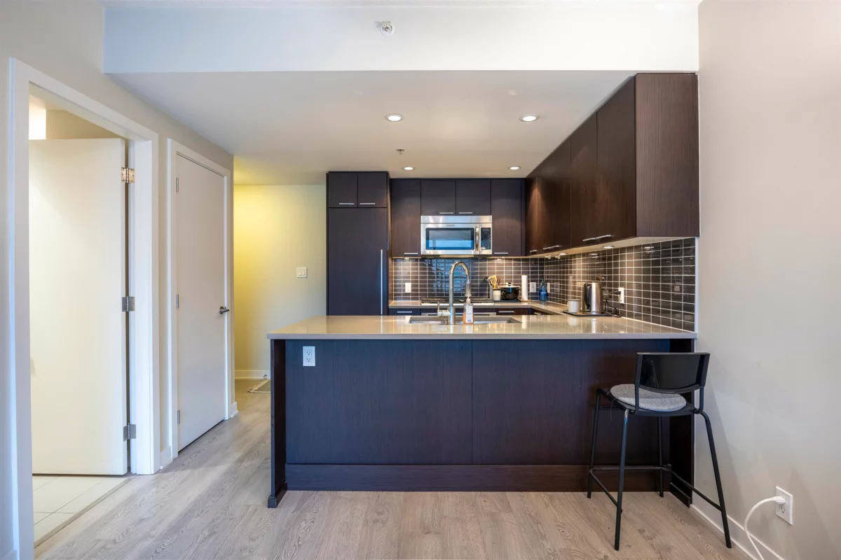 Guest Bathroom Photo of 701 2975 Atlantic Avenue, Coquitlam, BC