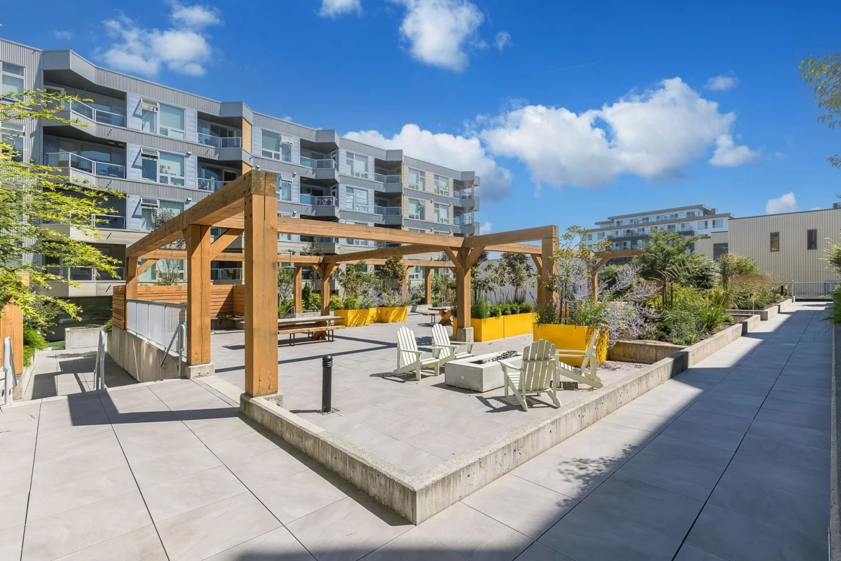 Hot Tub / Spa Photo of 601 32838 Landeau Place, Abbotsford, BC