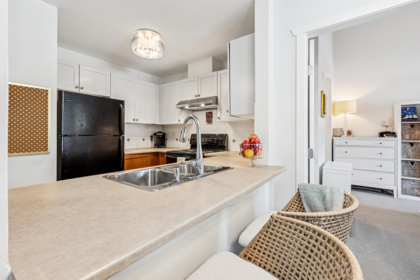 Breakfast Nook Photo of 404 183 W 23rd Street, North Vancouver, BC