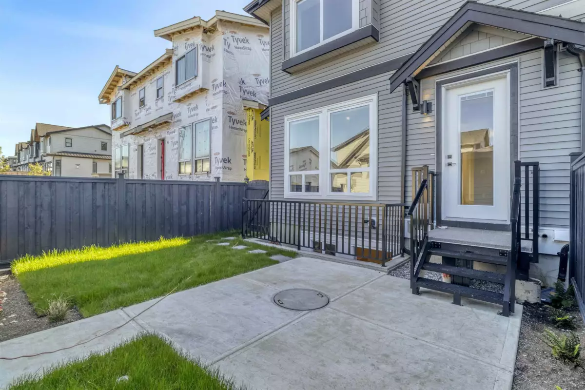 Backyard Photo of 7686 196 Street, Langley, BC