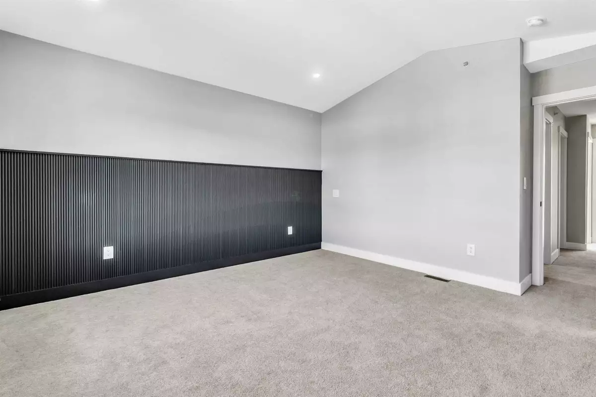 Hallway Photo of 7686 196 Street, Langley, BC