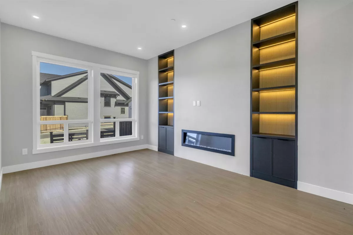 Primary Bathroom Photo of 7686 196 Street, Langley, BC