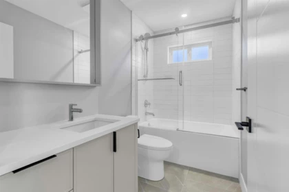 Laundry Room Photo of 7686 196 Street, Langley, BC